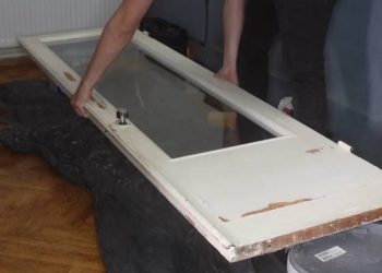 Не можете да погледнете старата си врата, без да се разплачете? Реновирайте я по този начин и тя ще бъде като нова от магазина